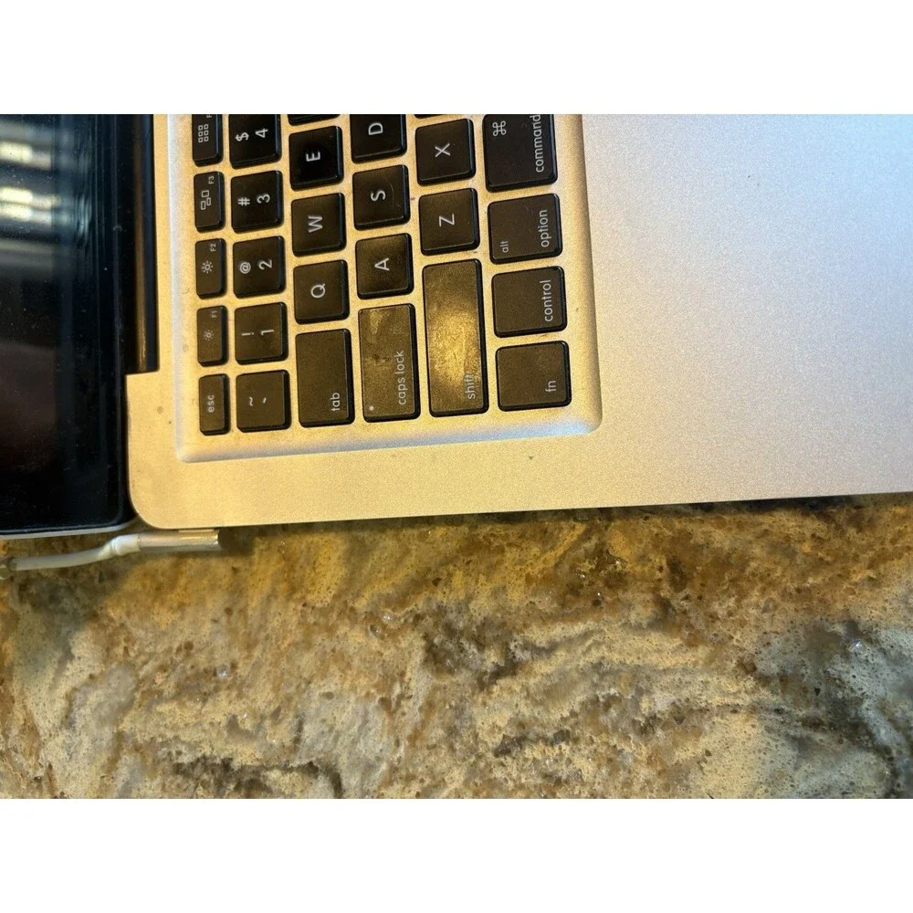 Apple MacBook Pro 13.3'' 500GB Core i5-3210M 8GB Laptop Silver - MD101LLA